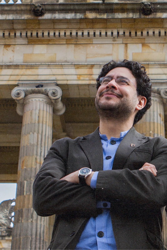 Ivan Cepeda frente al Congreso de la República de Colombia